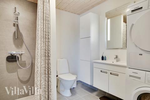 Ett av badrummen i lyxstuga nr 448