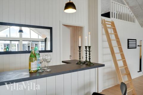 Sommarstuga 448 är utrustad med egen bar