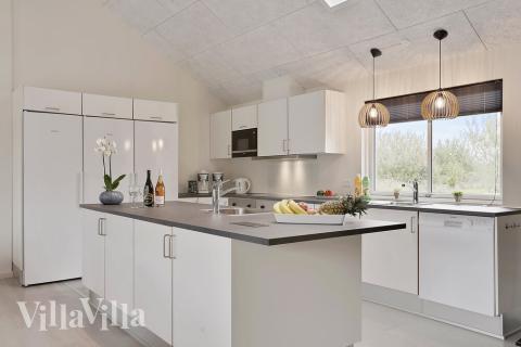 Köket i lyxstuga nr 432 är utrustat så att ni kan laga mat till 20 personer.