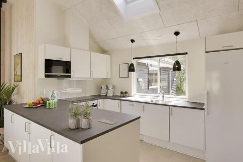 Köket i lyxstuga nr 433 är utrustat så att ni kan laga mat till 16 personer.