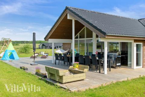 Den flotta lyxstugan nr 443 med gott om plats för upp till 10 personer