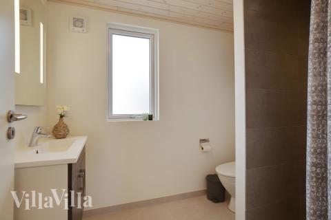 Ett av badrummen i lyxstuga nr 467