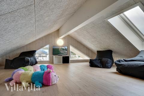 Några av de 24 sovplatserna finns på loftet i lyxstuga nr 461