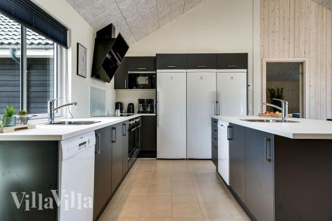 Köket i lyxstuga nr 461 är generöst inrett.