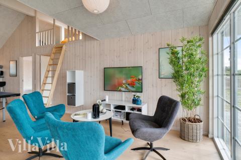 Lyxstuga 465 för 20 personer har ett stort aktivitetsrum med bl.a. biljard och dart