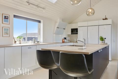 Köket i lyxstuga nr 476 är generöst inrett.