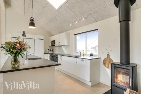 I lyxstugans kök finns allt ni behöver för att laga mat till 20 personer. 