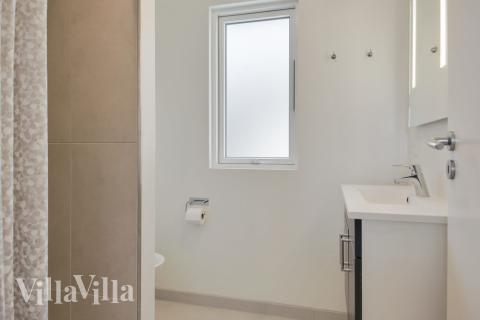 Ett av badrummen i lyxstuga nr 459