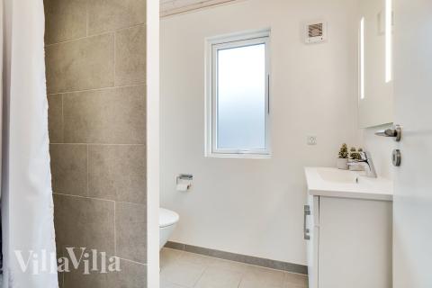 Ett av badrummen i lyxstuga nr 464