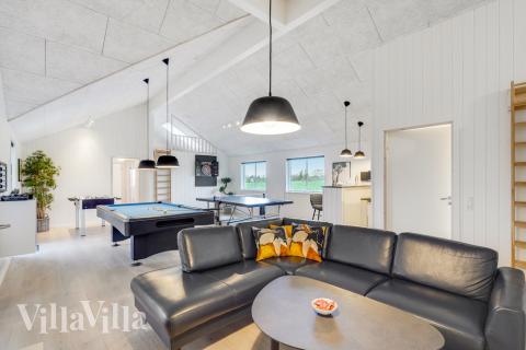 Vardagsrummet i lyxstuga nr 468.