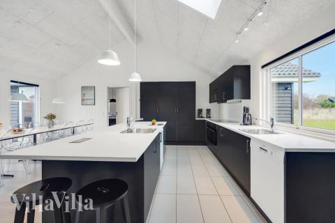 Köket i lyxstuga nr 468 är generöst inrett.