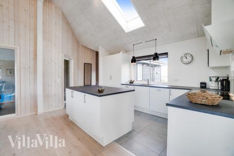 Köket i lyxstuga nr 478 är generöst inrett.