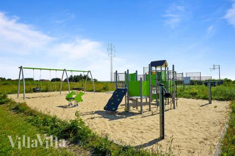 Förutom de många timmar som du kan tillbringa i stugans poolavdelning erbjuder lyxstuga 478 även många utomhusaktiviteter