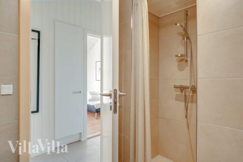 Ett av badrummen i lyxstuga nr 504