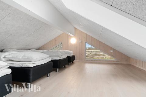 Några av de 20 sovplatserna finns på loftet i lyxstuga nr 732