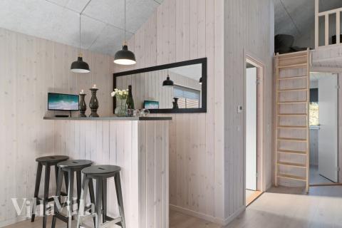 Lyxstuga 731 för 20 personer har ett stort aktivitetsrum med bl.a. biljard och dart