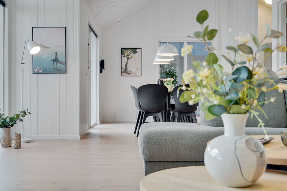 När ni besöker lyxhus nr 511 kan ni mysa tillsammans i sofforna.
