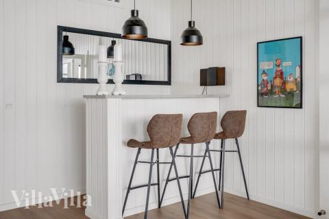 Sommarstuga 496 är utrustad med egen bar