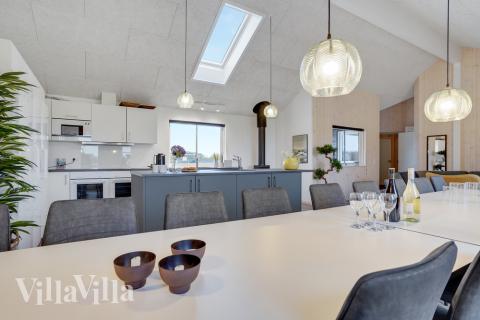 Ni kan sitta 20 personer tillsammans i vardagsrummet när ni besöker lyxhus nr 508 i Sydjylland.