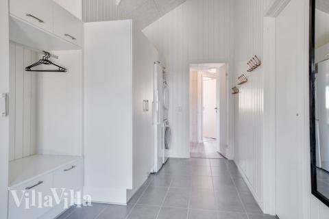 Ett duschrum finns i lyxstuga nr 531 för 30 personer.