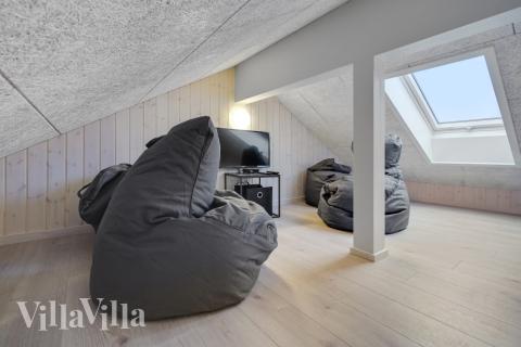 Det stora loftet i lyxstuga nr 532 för 20 personer