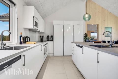 I lyxstugans kök finns allt ni behöver för att laga mat till 20 personer. 