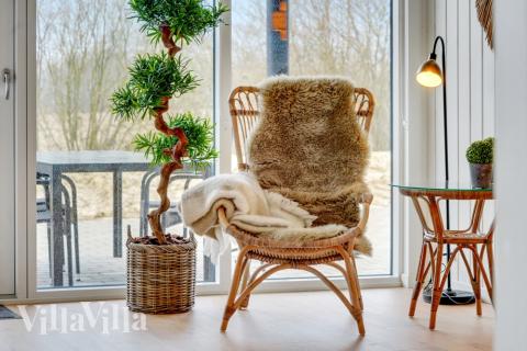 När ni besöker lyxhus nr 537 kan ni mysa tillsammans i sofforna.