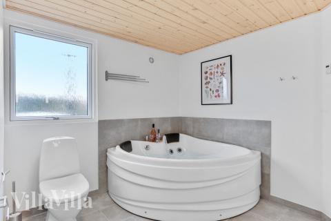 Njut av bastuvärmen i lyxstuga nr 539 för 14 personer