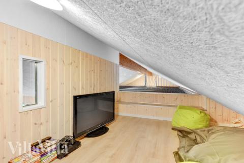 Loftet i lyxhus nr 539 där de större barnen brukar sova