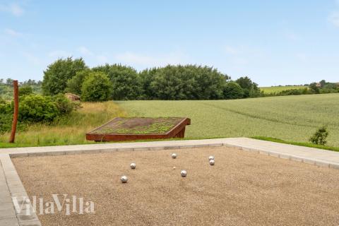 Förutom de många timmar som du kan tillbringa i stugans poolavdelning erbjuder lyxstuga 546 även många utomhusaktiviteter