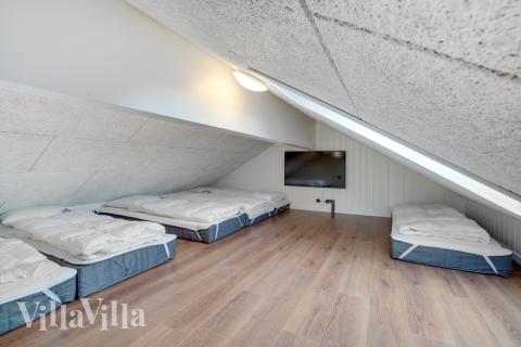 Det stora loftet i lyxstuga nr 546 för 30 personer