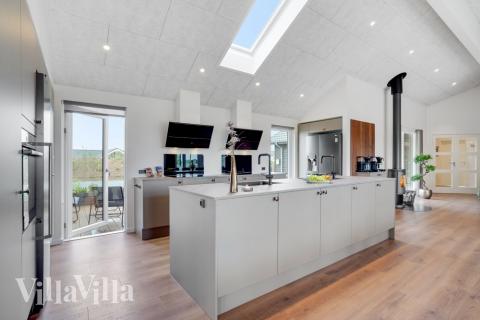 Köket i lyxstuga nr 546 är generöst inrett.