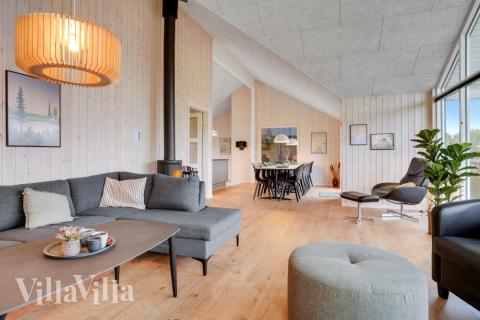 Soffhörnan i lyxstuga 544 i Østjylland.