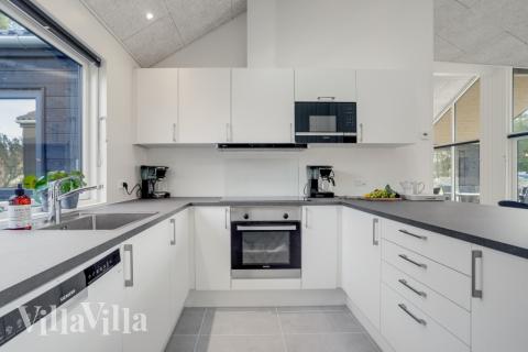 Köket i lyxstuga nr 540 är generöst inrett.