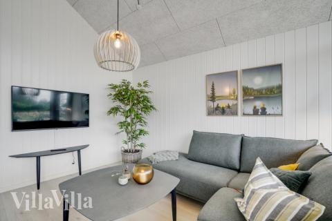 Vardagsrummet i lyxstuga nr 540.