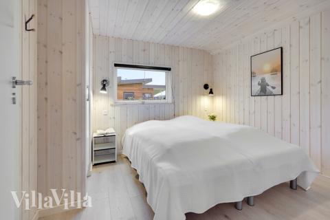 Ett av de 5 utmärkta sovrummen i lyxstuga nr 550 i Lolland/Falster/Møn.