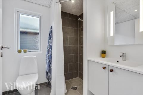 Ett av badrummen i lyxstuga nr 568