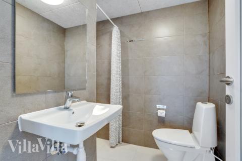 Ett av badrummen i lyxstuga nr 547