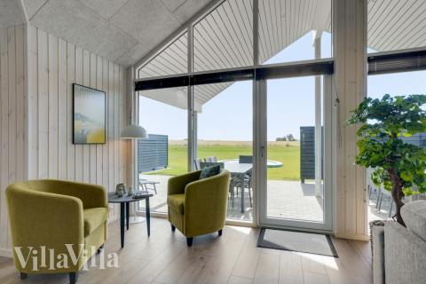 Vardagsrummet i lyxstuga nr 547.