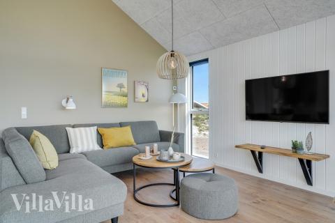 Soffhörnan i lyxstuga 558 i Vestjylland.