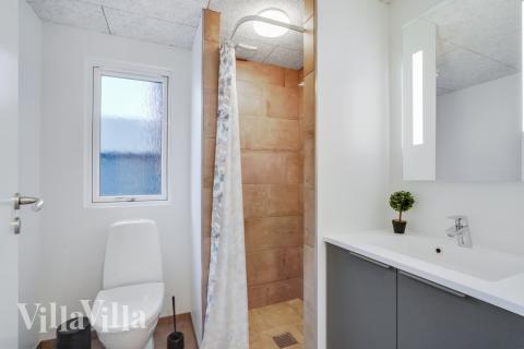 Ett av badrummen i lyxstuga nr 551