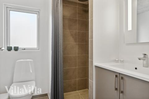 Ett av badrummen i lyxstuga nr 577