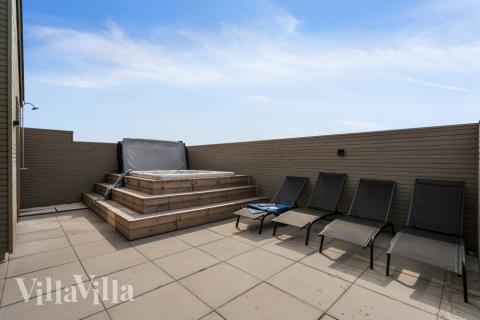 Lyxstuga nr 560 erbjuder bland annat ett härligt spabad