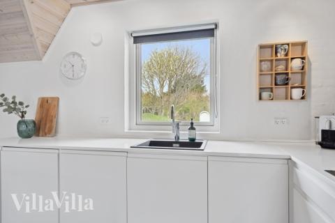 I lyxstugans kök finns allt ni behöver för att laga mat till 14 personer. 