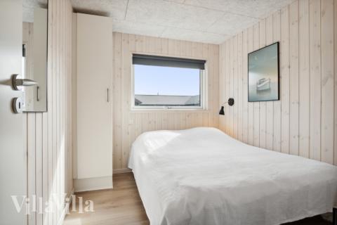 Ett av de 10 utmärkta sovrummen i lyxstuga nr 579 i Vestjylland.