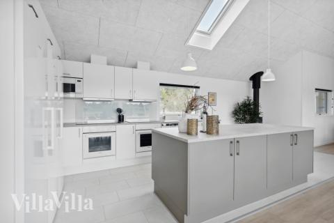 Köket i lyxstuga nr 583 är generöst inrett.