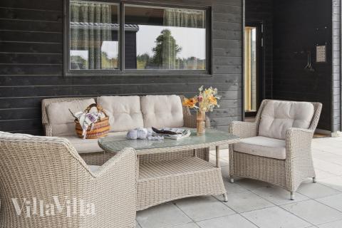 Njut av en grillkväll på terrassen i lyxstuga nr 601 i Sydjylland