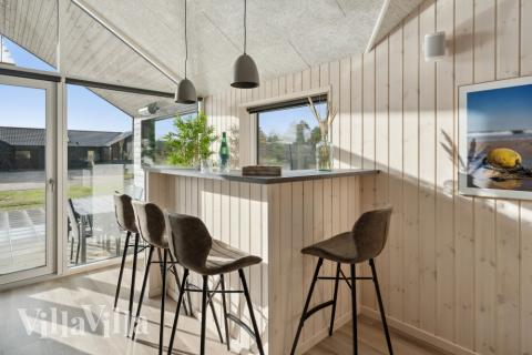 Sommarstuga 594 är utrustad med egen bar