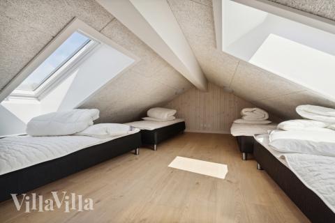 Det stora loftet i lyxstuga nr 598 för 20 personer