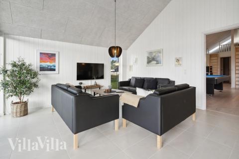 Soffhörnan i lyxstuga 600 i Sydjylland.